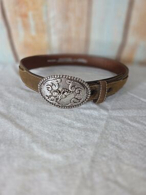 Nocona Kids Brown Western 100% Leather Belt w/Decorative Silver Buckle. Waist 24